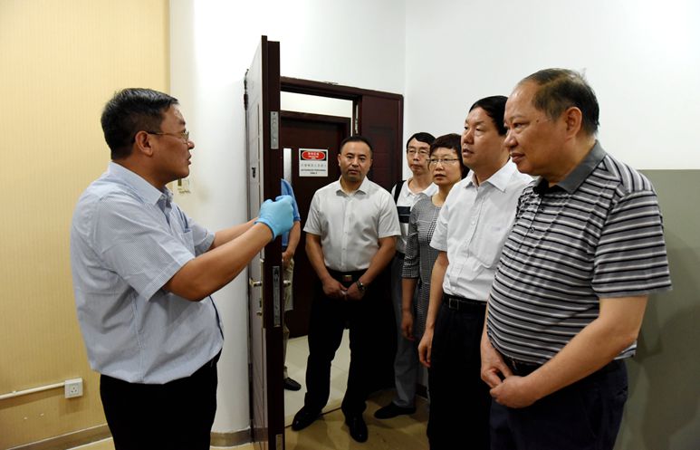 成都市人口调查_调查显示中国城市年轻人7成都有房 你是剩下的那3成吗(3)