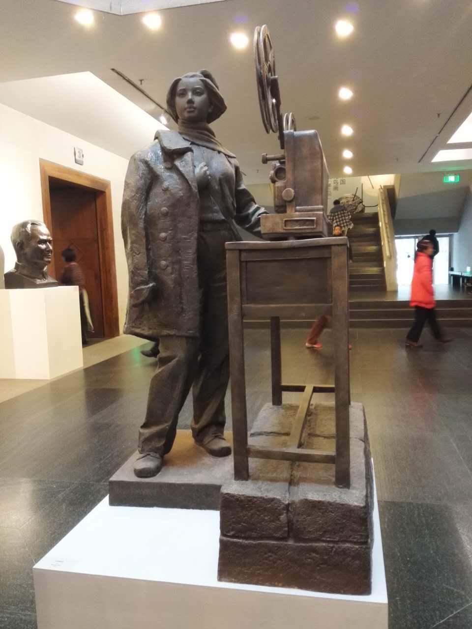 作品:电影放映员