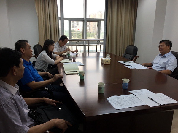 5月20日，陈金国副主委与中共钦州市委常委、统战部部长李开创等座谈交流。_副本.jpg