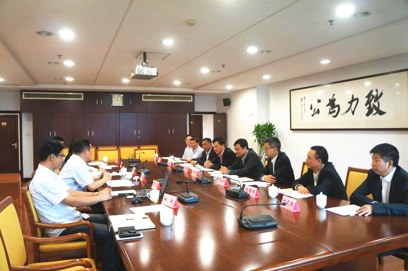 1504510606687604.jpg 会见海外_副本.jpg