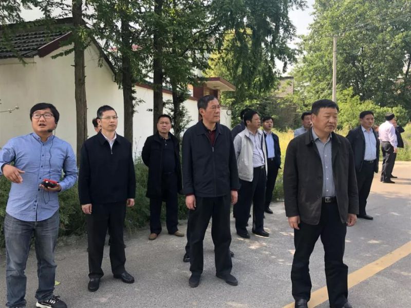 仪征市政协赴百汇园集团视察新的社会阶层人士统战工作.jpg